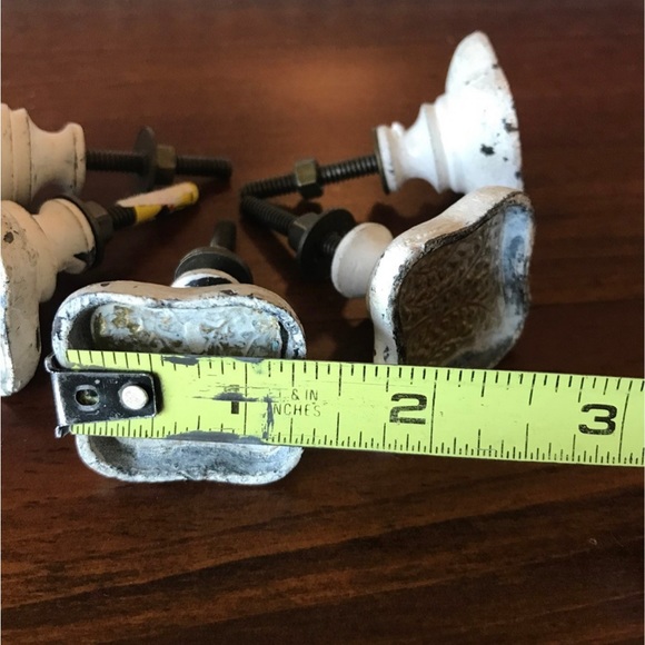 Farmhouse vintage cabinet knobs - Picture 3 of 5